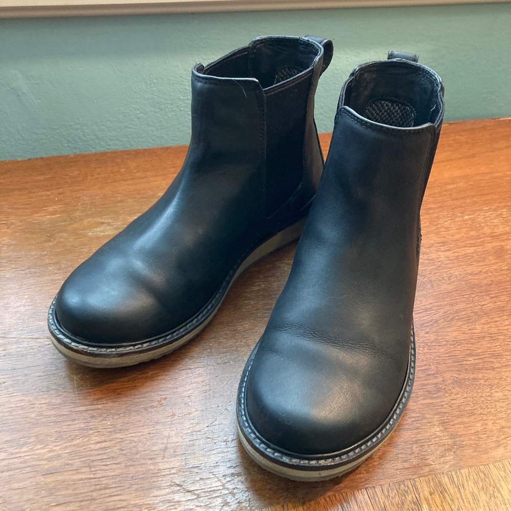 Keen Bailey Boots size 6.5